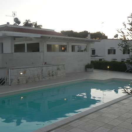 Resort Pietra Bianca Noci Bagian luar foto