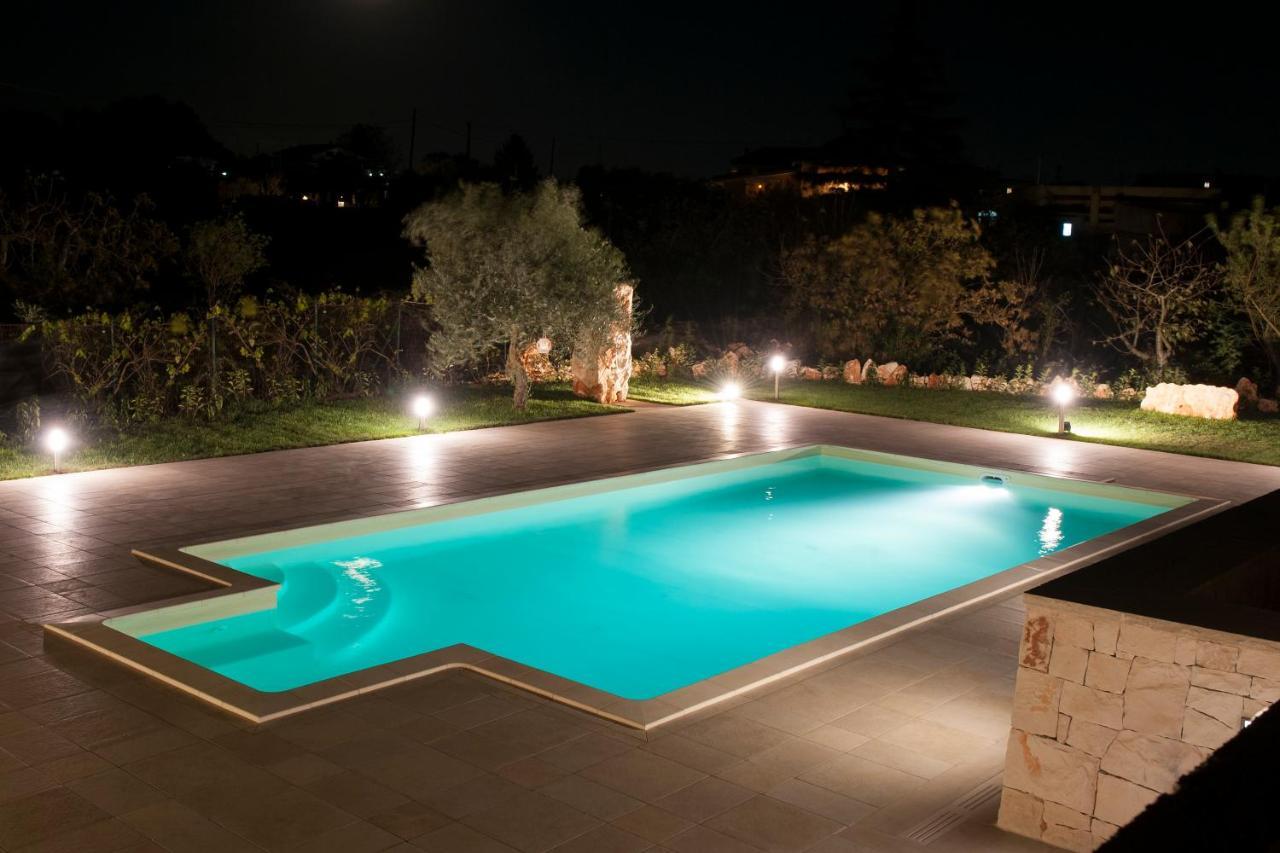Resort Pietra Bianca Noci Bagian luar foto
