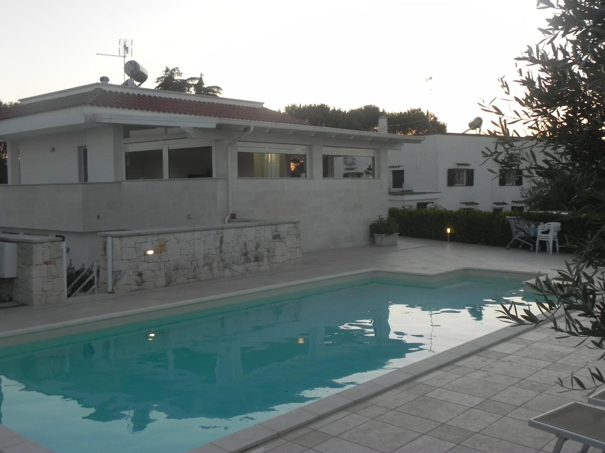 Resort Pietra Bianca Noci Bagian luar foto